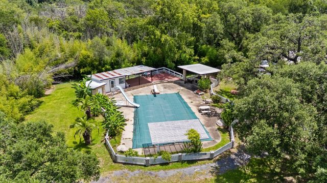 3541 State Highway 159, La Grange, TX 78945