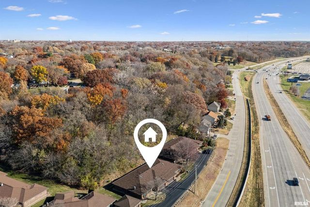 5311 38th Avenue 10, Moline, IL 61265