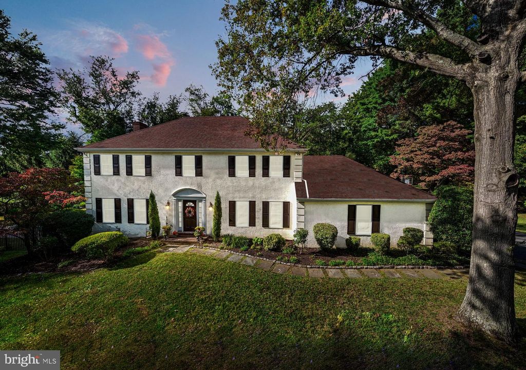 6 DUNCAN LN, Bryn Mawr, PA 19010