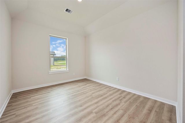 400 Barton Place Drive, Tarkington, TX 77327