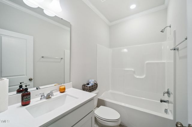 690 Maple Branch Circle, Graham, NC 27253