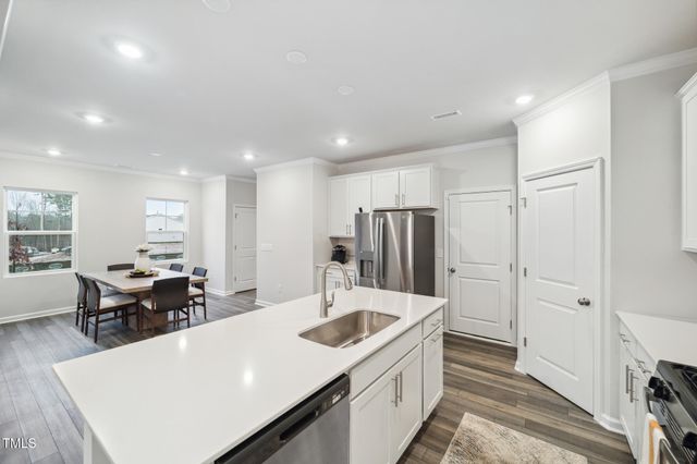 690 Maple Branch Circle, Graham, NC 27253