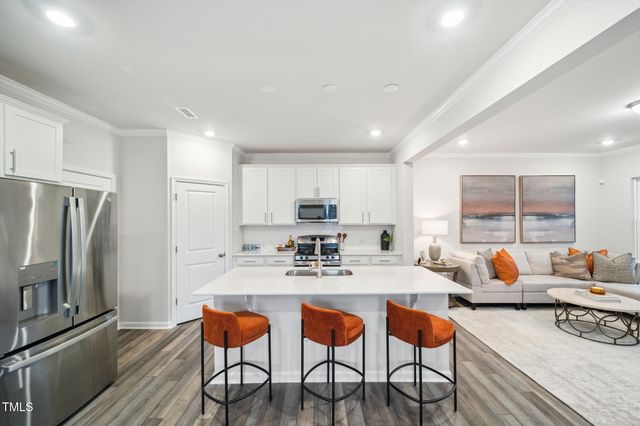 690 Maple Branch Circle, Graham, NC 27253