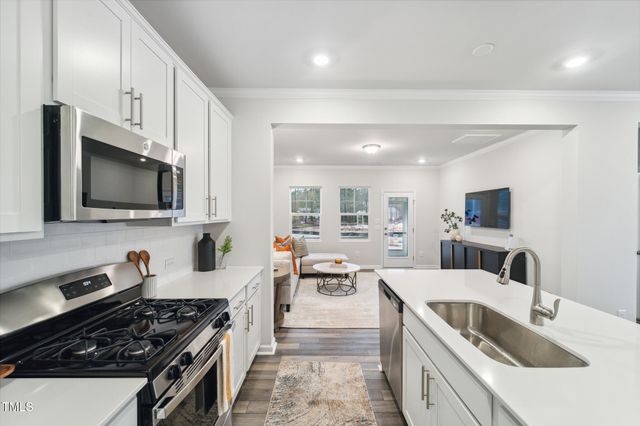 690 Maple Branch Circle, Graham, NC 27253