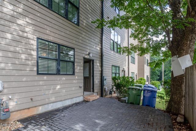 208 Asher Springs Circle, Fuquay Varina, NC 27526