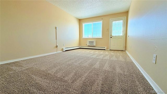 1064 Chambers Court 209, Aurora, CO 80011