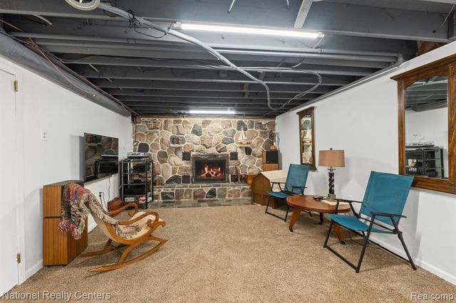 11720 Andersonville Road, Davisburg, MI 48350