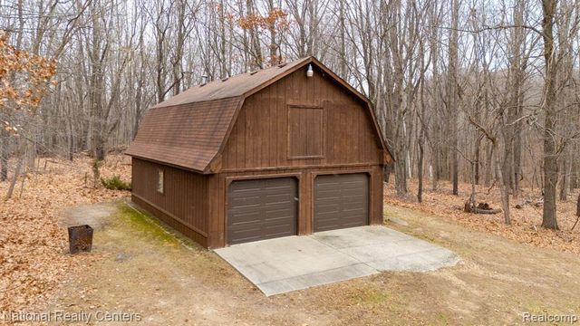 11720 Andersonville Road, Davisburg, MI 48350