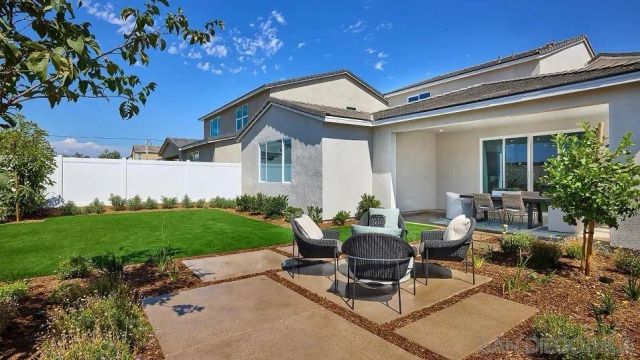 125 Mellano Way, Oceanside, CA 92057