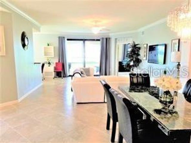 5844 WAKE FOREST RUN 101, Lakewood Ranch, FL 34211