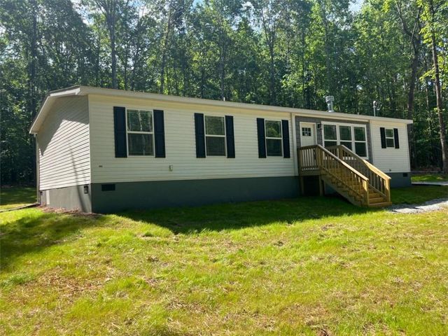 140C Lakeshore Drive, Eatonton, GA 31024