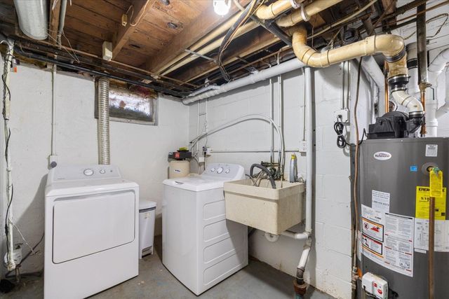 7405 Knollwood Drive, Mounds View, MN 55112