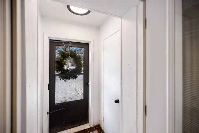 7405 Knollwood Drive, Mounds View, MN 55112