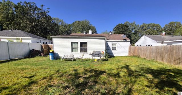 2936 Cornell St., Paducah, KY 42003