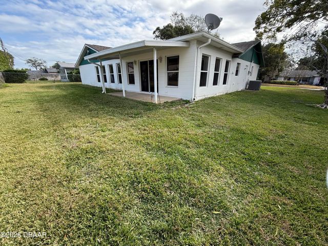 117 Cuadro Place, Ormond Beach, FL 32174