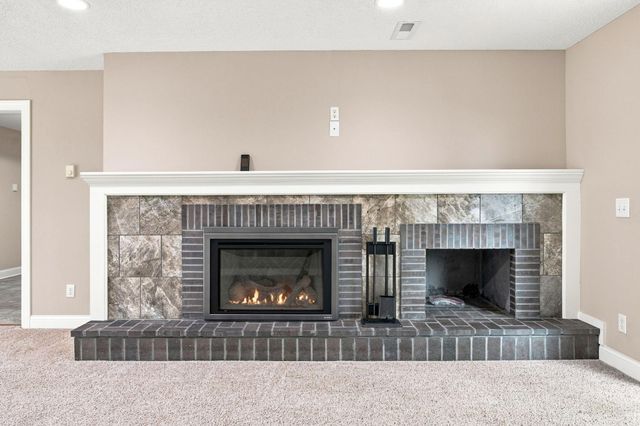 20840 Hidden Ponds Drive, Rogers, MN 55374
