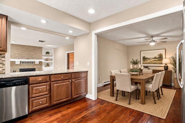 20840 Hidden Ponds Drive, Rogers, MN 55374