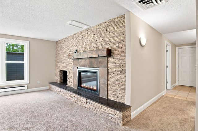 20840 Hidden Ponds Drive, Rogers, MN 55374