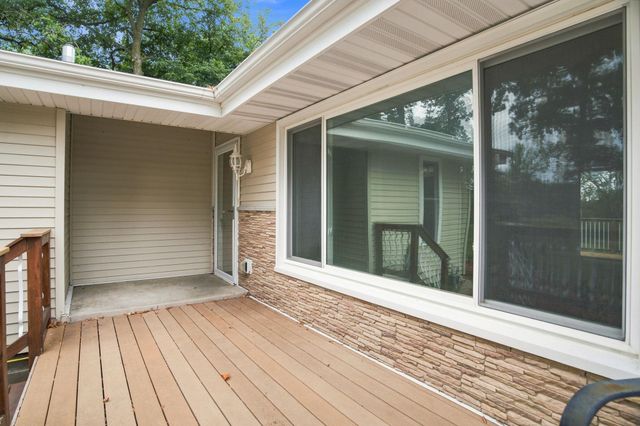 20840 Hidden Ponds Drive, Rogers, MN 55374