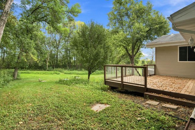 20840 Hidden Ponds Drive, Rogers, MN 55374