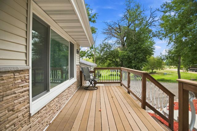 20840 Hidden Ponds Drive, Rogers, MN 55374