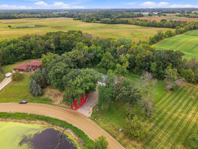 20840 Hidden Ponds Drive, Rogers, MN 55374