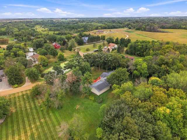 20840 Hidden Ponds Drive, Rogers, MN 55374