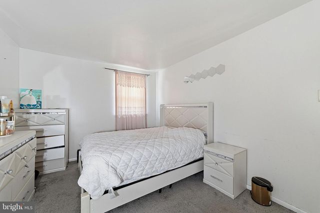 1348 THOMPSON AVE, Gloucester City, NJ 08030