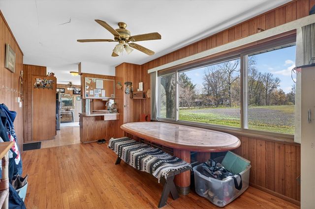3262 W Wagner Road, Buchanan, MI 49107
