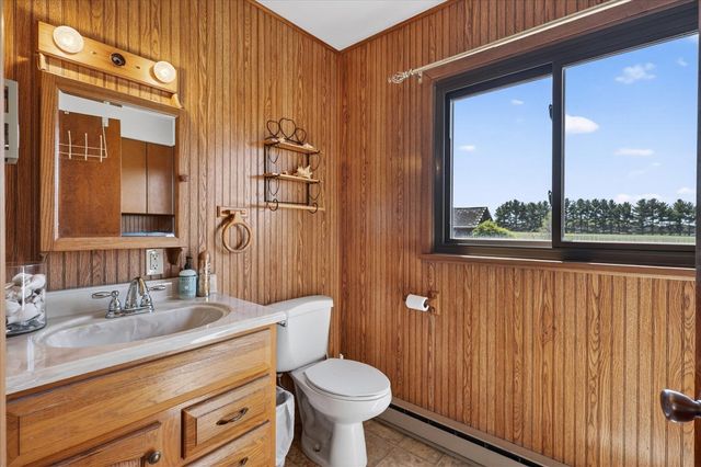 3262 W Wagner Road, Buchanan, MI 49107