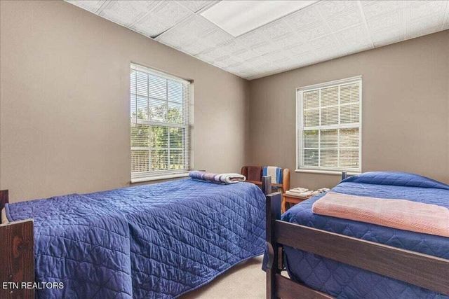 355359 County Road 475, Etowah, TN 37331