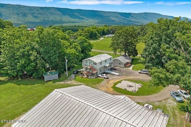 355359 County Road 475, Etowah, TN 37331