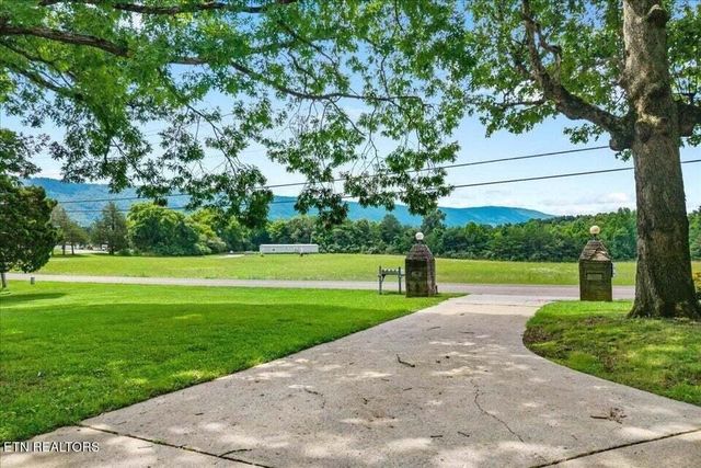 355359 County Road 475, Etowah, TN 37331