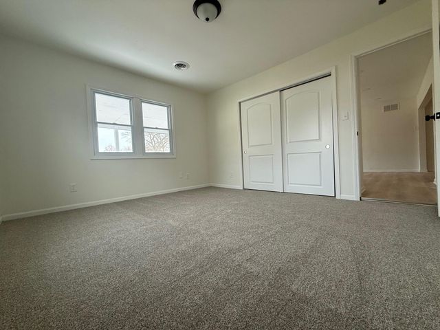 3656 Iowa Street, Lake Station, IN 46405