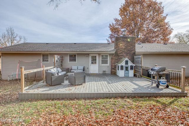 414 W Rudondo Drive, Webb City, MO 64870