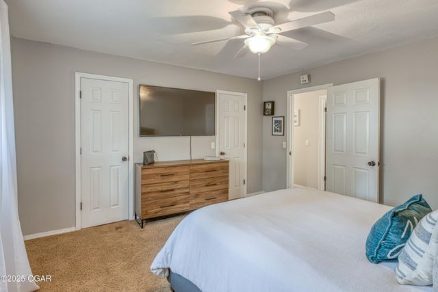 414 W Rudondo Drive, Webb City, MO 64870