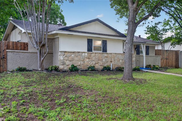 1621 Debbie Drive, Plano, TX 75074