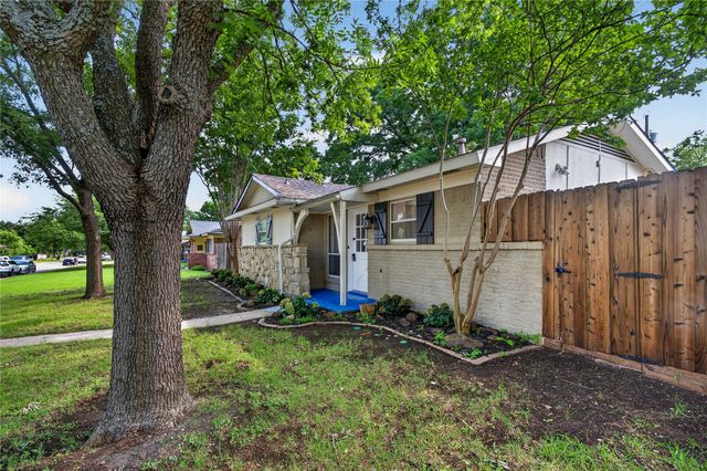 1621 Debbie Drive, Plano, TX 75074