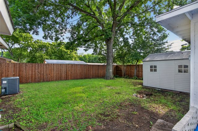 1621 Debbie Drive, Plano, TX 75074