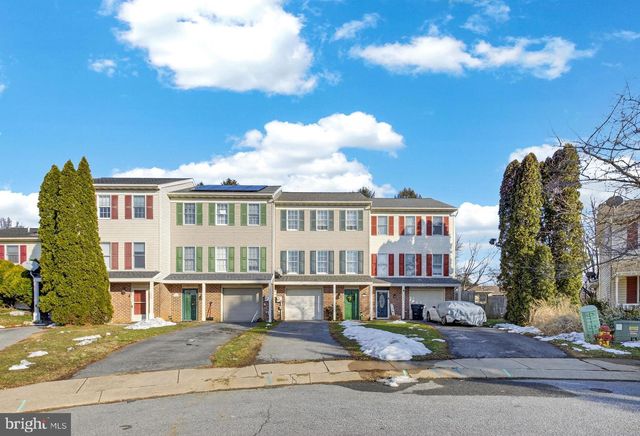 129 TOWNHOUSE LN, Lancaster, PA 17603