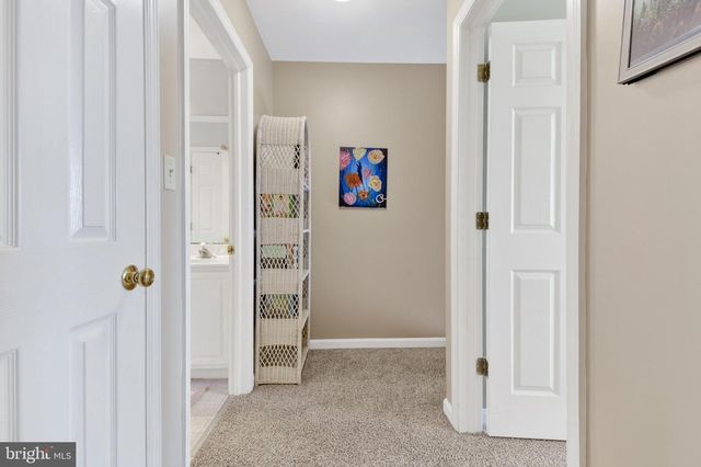 129 TOWNHOUSE LN, Lancaster, PA 17603