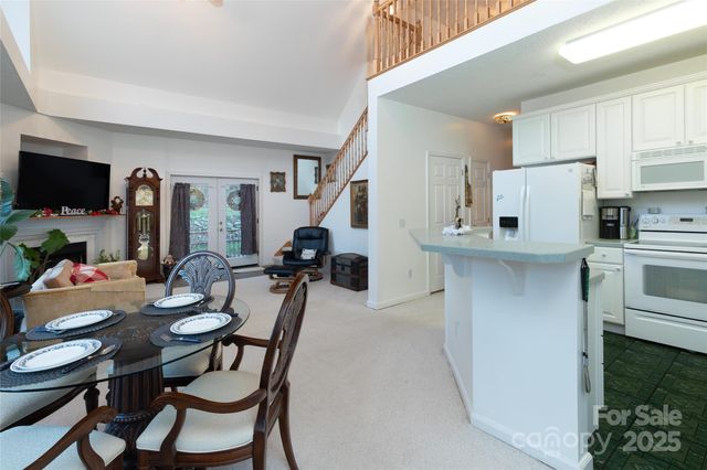 814 Barkers Creek Road, Whittier, NC 28789