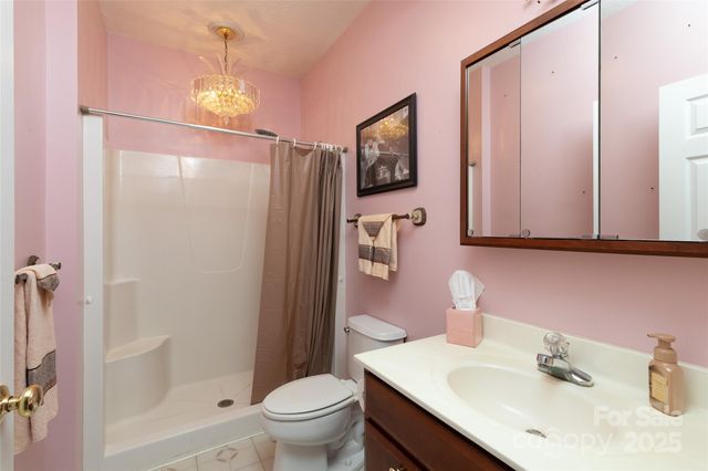 814 Barkers Creek Road, Whittier, NC 28789