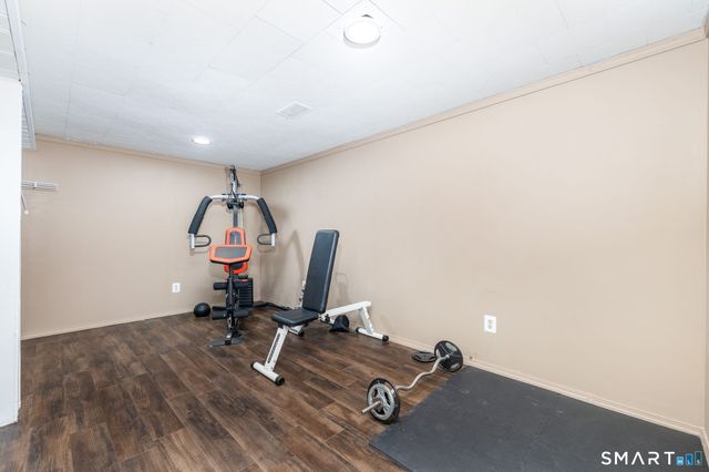 1 Bristol Street, Wethersfield, CT 06109