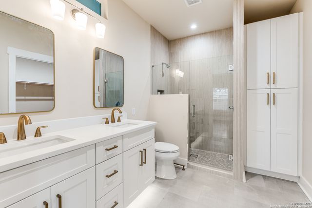 310 Brees, San Antonio, TX 78209