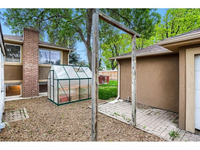 4105 Gray St, Wheat Ridge, CO 80212