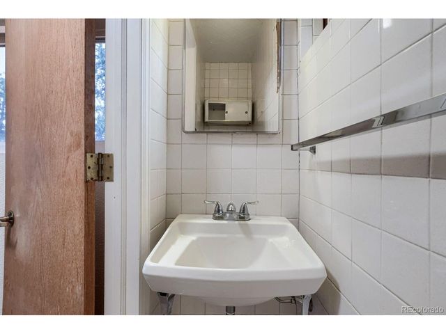 4105 Gray St, Wheat Ridge, CO 80212