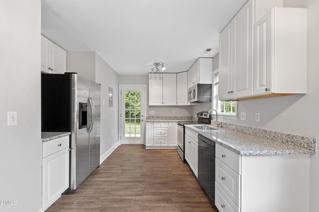 210 Highgate Circle, Wake Forest, NC 27587
