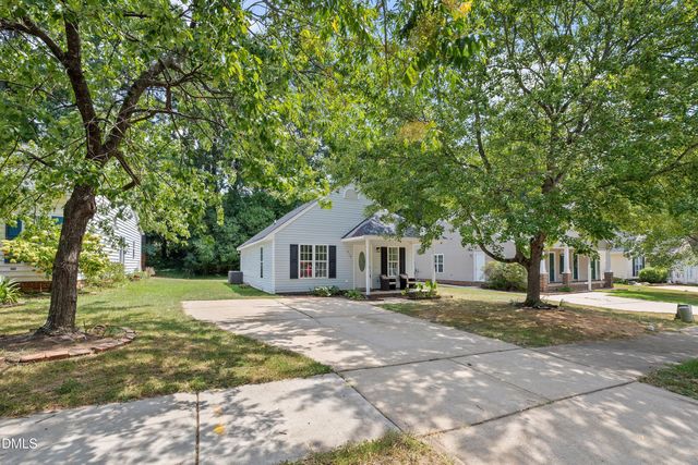 210 Highgate Circle, Wake Forest, NC 27587