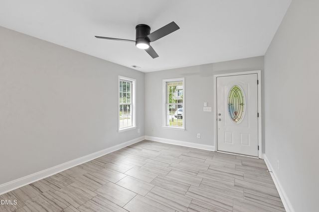 210 Highgate Circle, Wake Forest, NC 27587